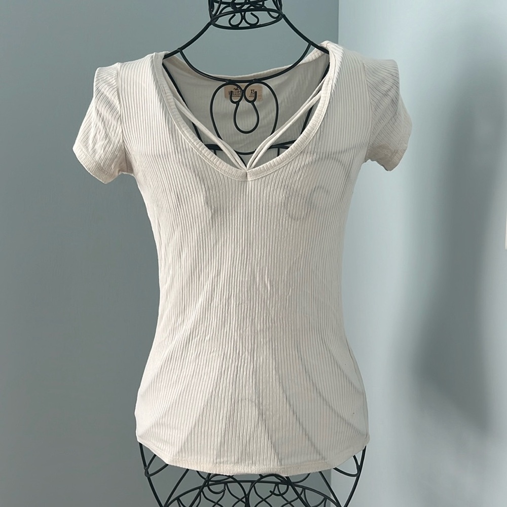 Hollister Cream Short Sleeve Ribbed Top